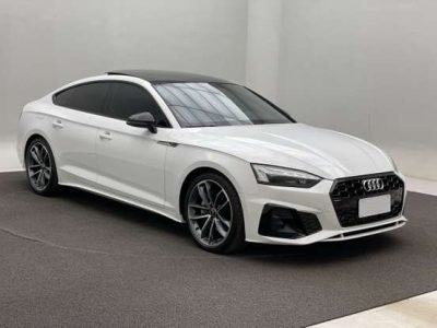 Audi A5 (1)