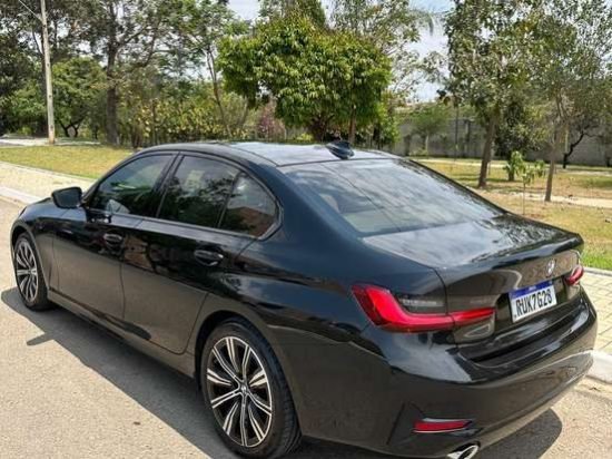 BMW 325i (5)