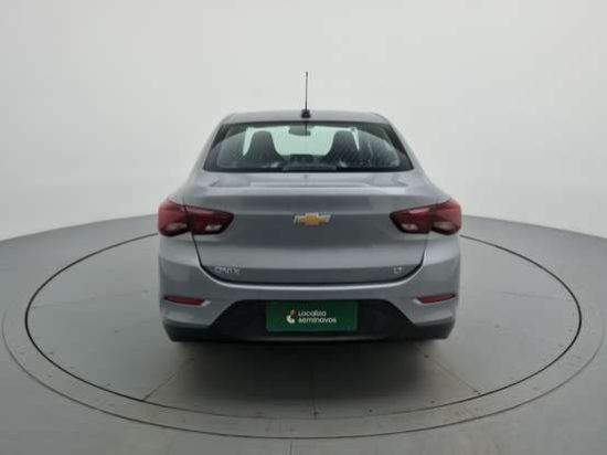 Chevrolet Onix (3)