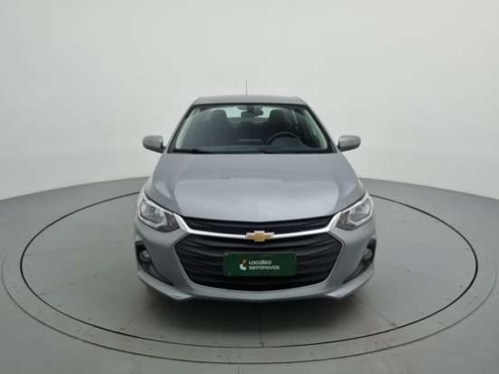 Chevrolet Onix (7)