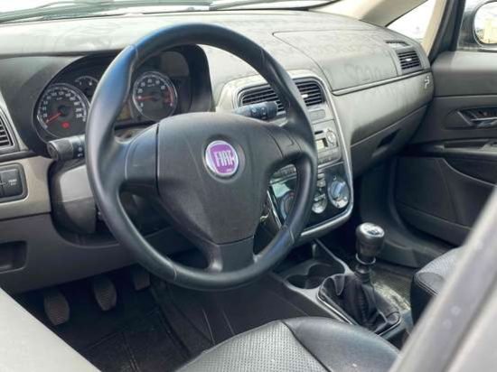 Fiat-Punto (6)